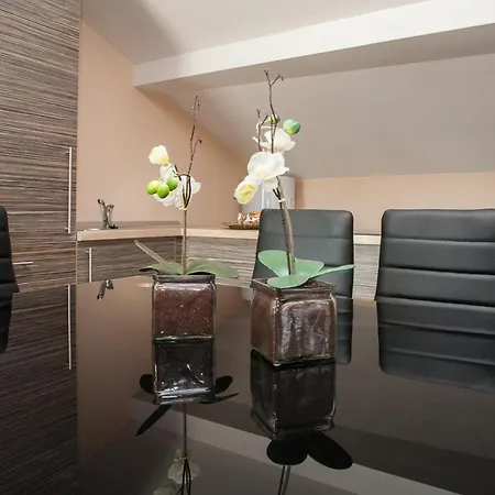 Apartments Tm Krk Town Exterior photo