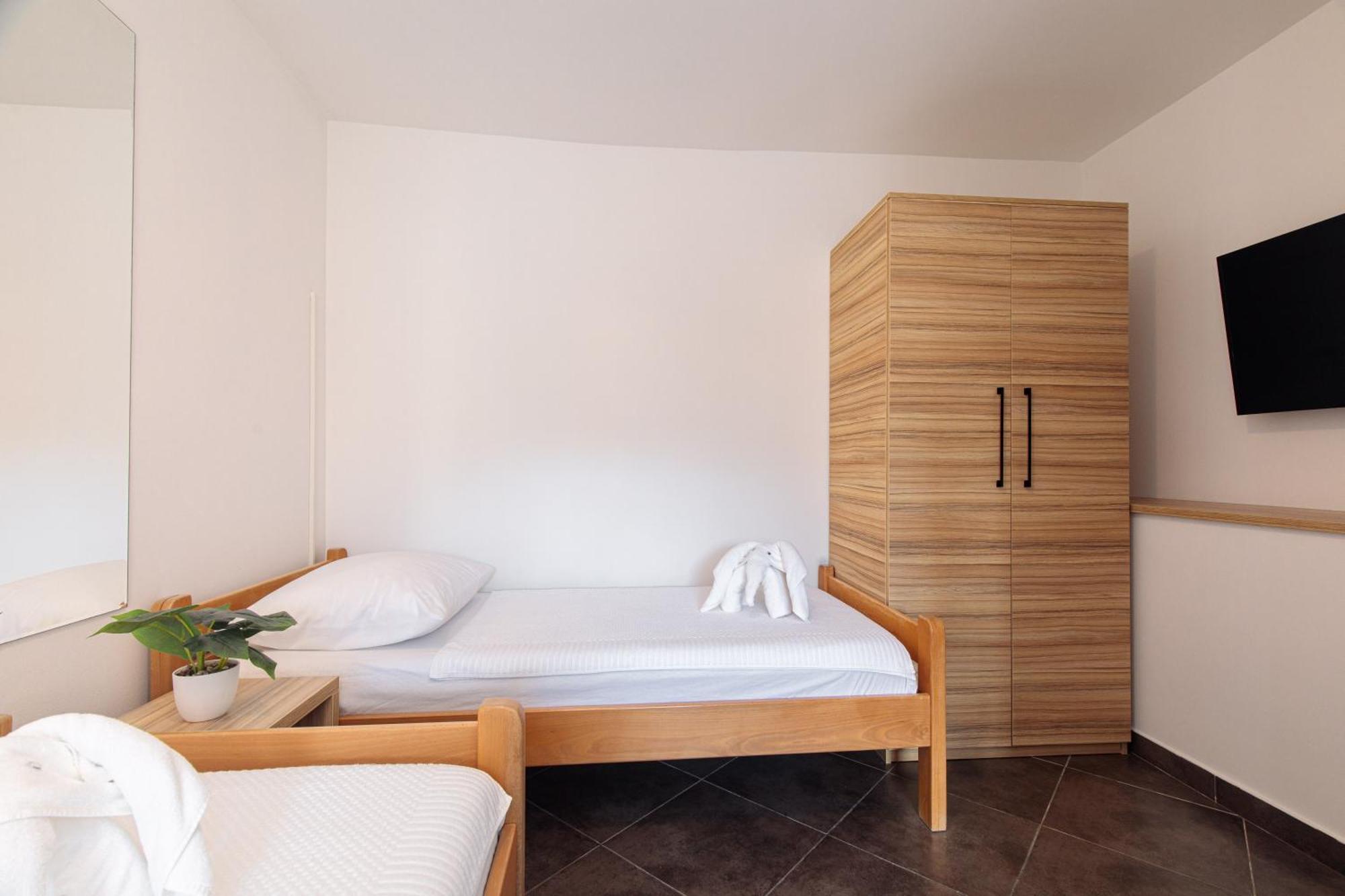 Tm Apartment *