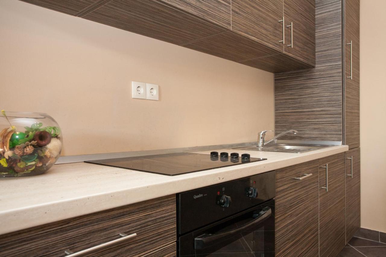 Tm Apartment *